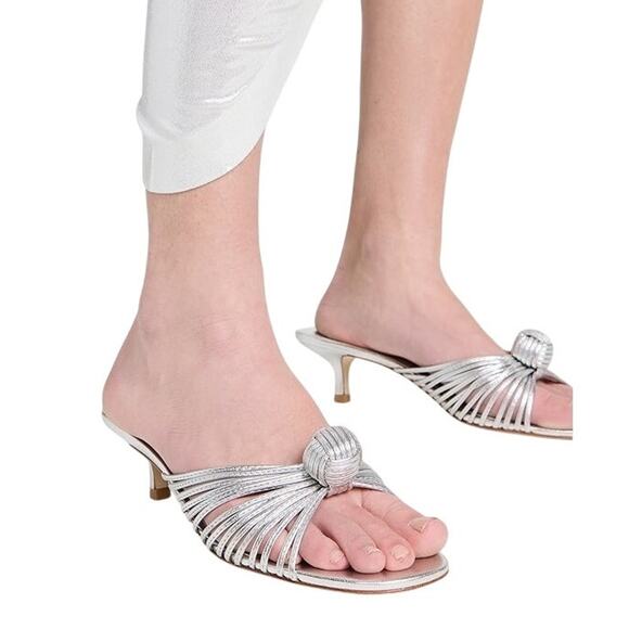 Larroude Valerie Strappy Mules Sandals Kitten Heels Silver Metallic Leather Sz 6 - Picture 1 of 13